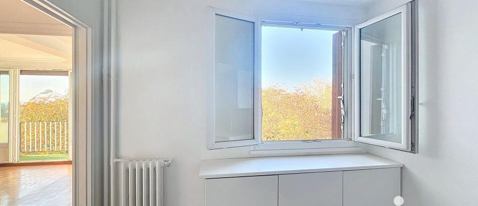 Appartement 5 pièces de 88 m² à Sceaux (92330)