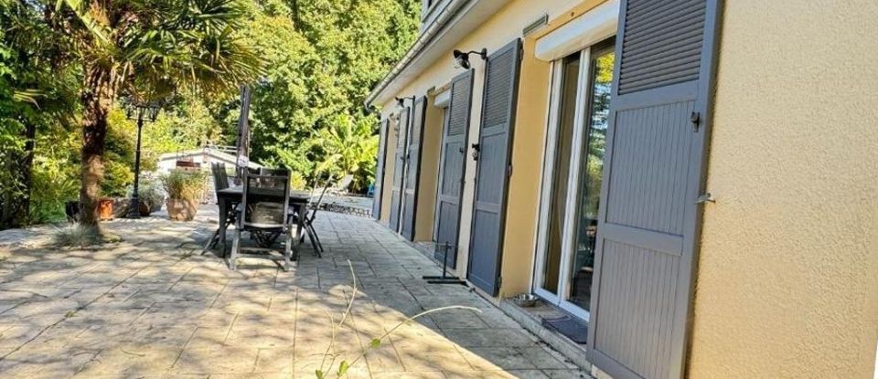 Maison 4 pièces de 129 m² à Beton-Bazoches (77320)