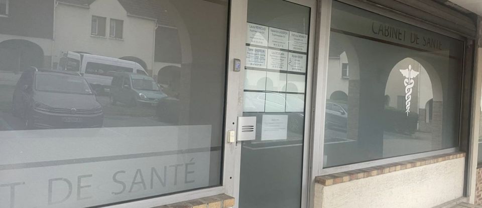 Commercial walls of 120 m² in Longjumeau (91160)