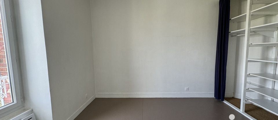 Apartment 2 rooms of 35 m² in Montereau-Fault-Yonne (77130)