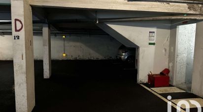 Parking of 12 m² in Saint-Denis (97400)