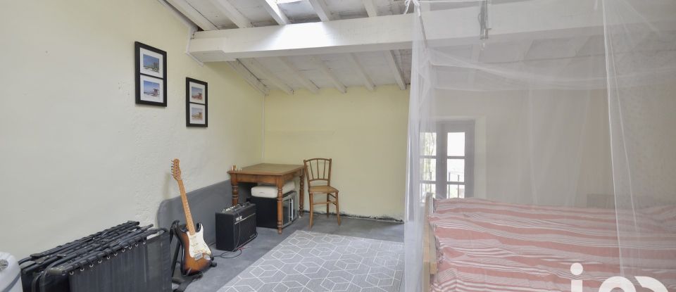 Maison de village 4 pièces de 108 m² à Fabrezan (11200)