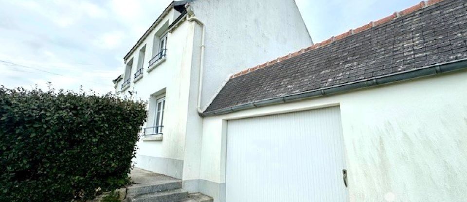 Maison 6 pièces de 119 m² à Plouhinec (29780)