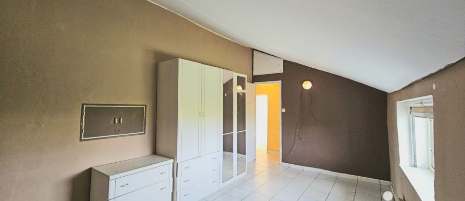 Maison 5 pièces de 117 m² à Pont-Saint-Esprit (30130)