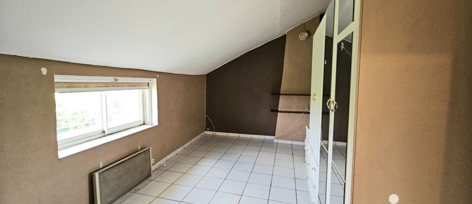 Maison 5 pièces de 117 m² à Pont-Saint-Esprit (30130)