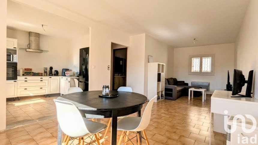 Immeuble de 166 m² à Sarrians (84260)