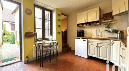 Town house 5 rooms of 118 m² in Cosne-Cours-sur-Loire (58200)