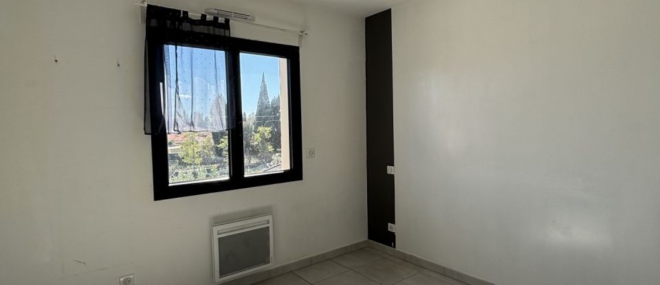 Maison traditionnelle 6 pièces de 127 m² à Salon-de-Provence (13300)