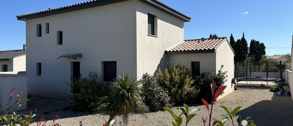 Maison traditionnelle 6 pièces de 127 m² à Salon-de-Provence (13300)