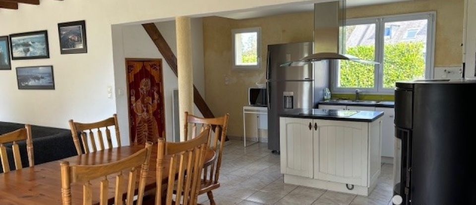 Traditional house 6 rooms of 136 m² in Fouesnant (29170)