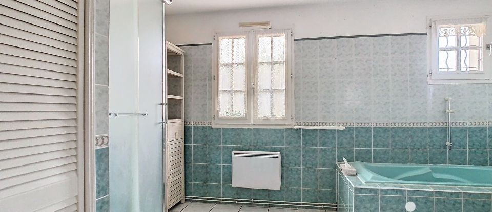 Maison traditionnelle 5 pièces de 95 m² à Samoreau (77210)