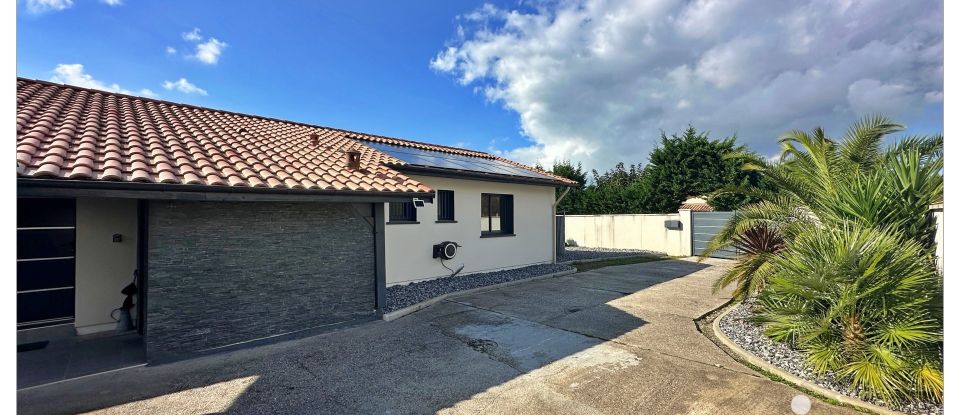 Maison 5 pièces de 112 m² à Gujan-Mestras (33470)