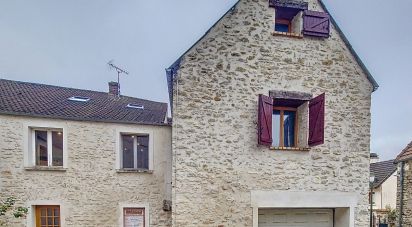 Maison 5 pièces de 105 m² à Porcheville (78440)