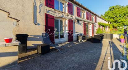 House 8 rooms of 180 m² in Essarts en Bocage (85140)