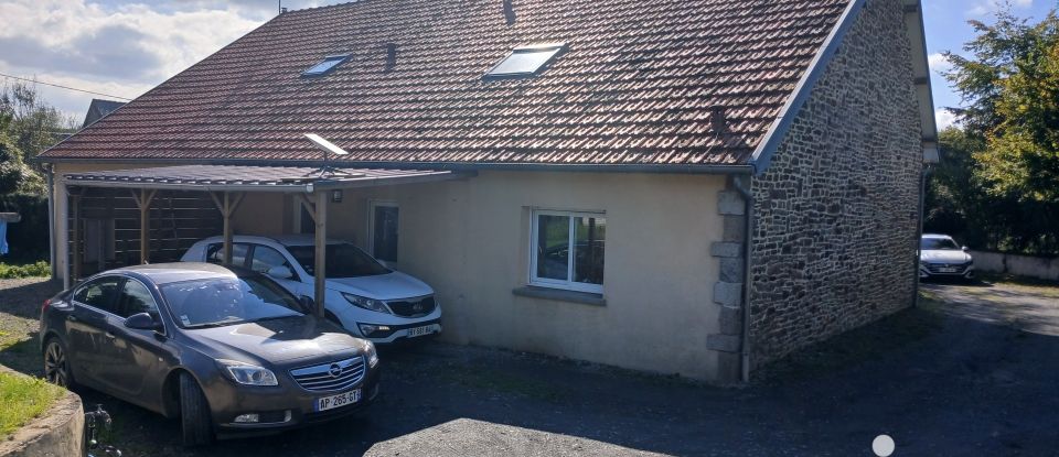 House 9 rooms of 240 m² in Folligny (50320)