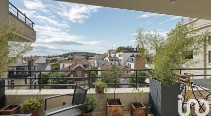 Apartment 5 rooms of 105 m² in Suresnes (92150)