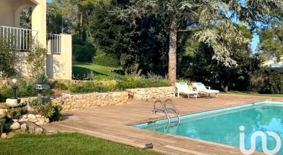 Maison 8 pièces de 290 m² à Biot (06410)