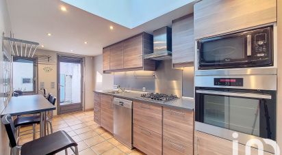 Maison 5 pièces de 93 m² à Mantes-la-Jolie (78200)