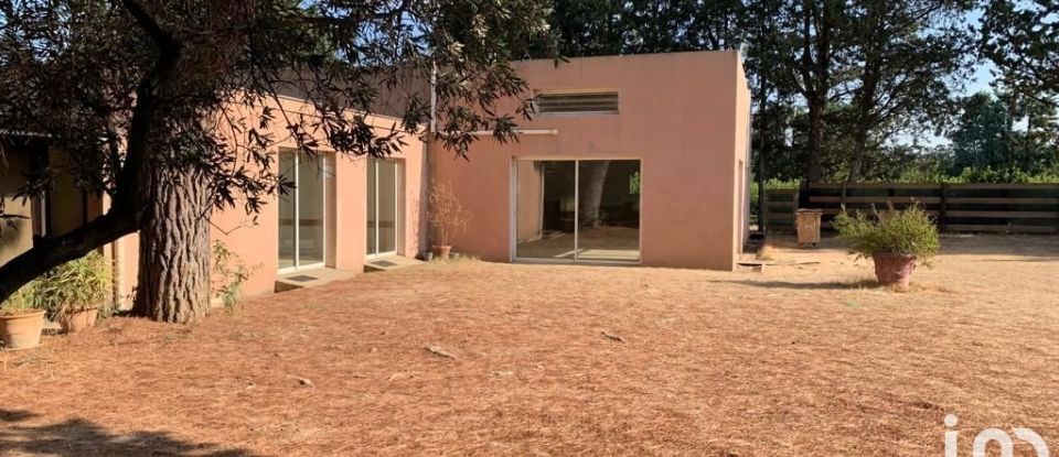 House 10 rooms of 260 m² in Beaucaire (30300)