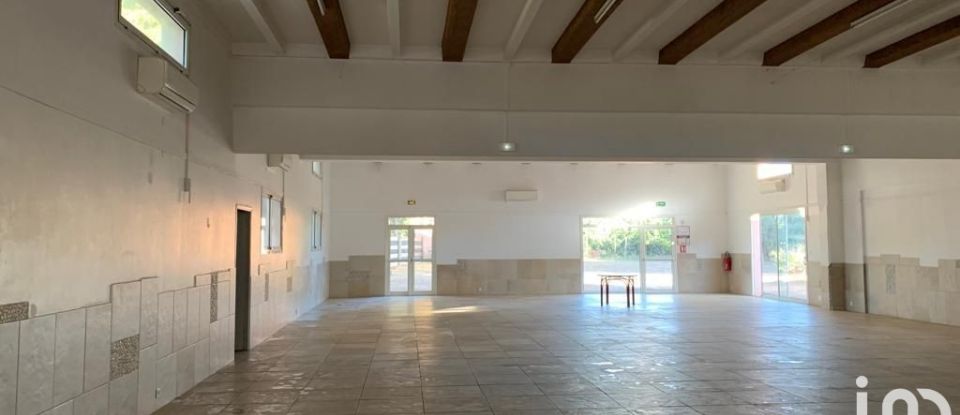 House 10 rooms of 260 m² in Beaucaire (30300)