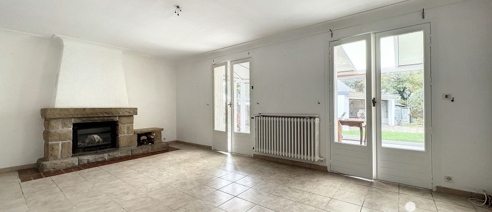 Maison 5 pièces de 100 m² à Gouesnach (29950)