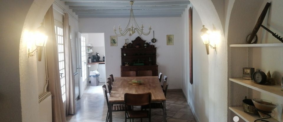 Traditional house 9 rooms of 216 m² in Mormoiron (84570)