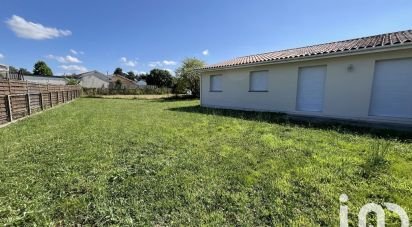 Maison 4 pièces de 85 m² à Sainte-Eulalie (33560)