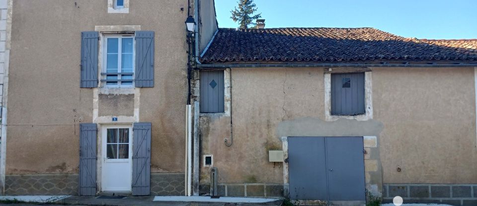 Maison 3 pièces de 96 m² à Saint-Maurice-la-Clouère (86160)