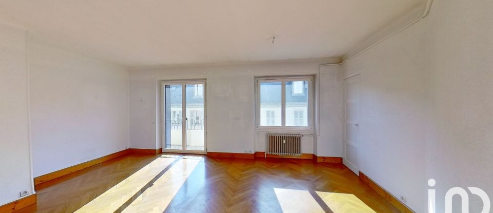 Apartment 3 rooms of 80 m² in Chambéry (73000)