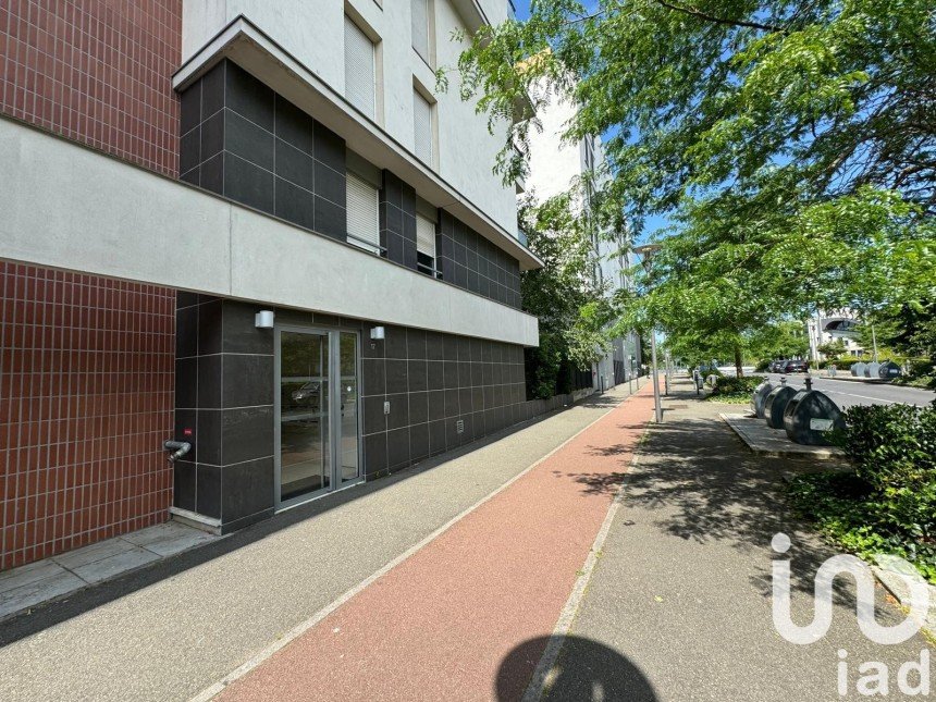 Appartement 3 pièces de 65 m² à Cergy (95800)