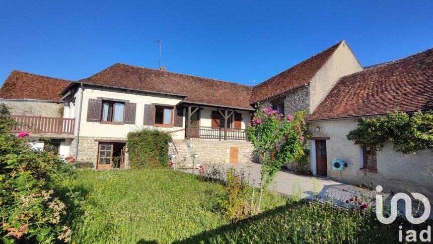 Maison traditionnelle 4 pièces de 103 m² à Estouy (45300)