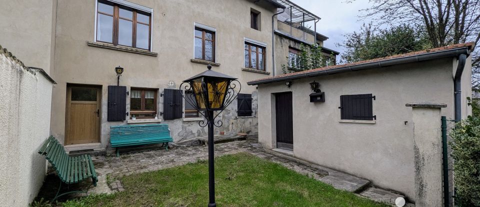 Maison 5 pièces de 144 m² à Hombourg-Haut (57470)