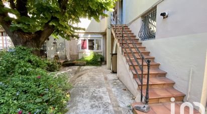 Maison 9 pièces de 174 m² à Nîmes (30000)