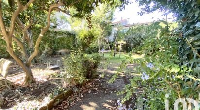 House 9 rooms of 174 m² in Nîmes (30000)