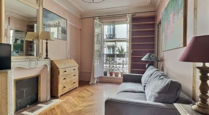 Appartement 3 pièces de 54 m² à Courbevoie (92400)