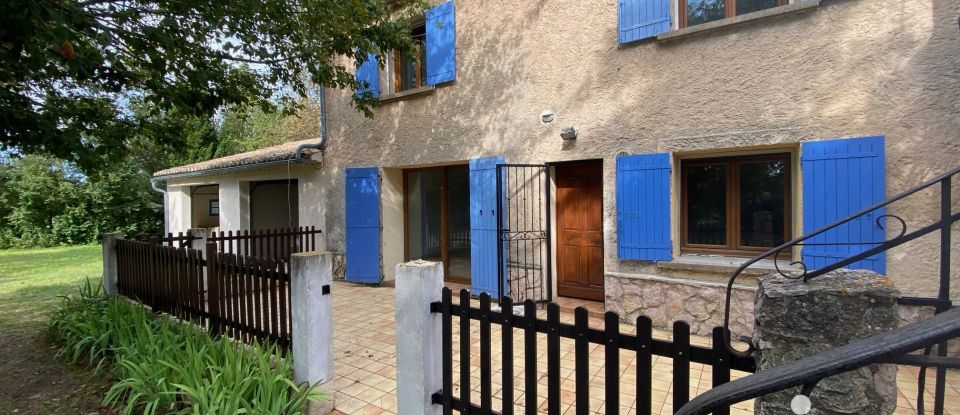 Mas 10 rooms of 169 m² in L'Isle-sur-la-Sorgue (84800)