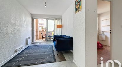 Apartment 2 rooms of 30 m² in Sète (34200)