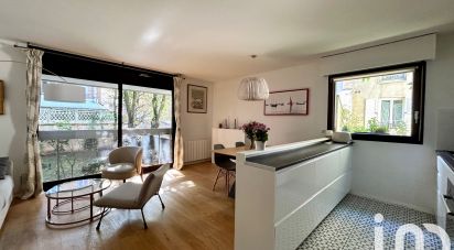 Apartment 4 rooms of 81 m² in Paris (75015)