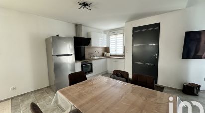 Maison traditionnelle 4 pièces de 65 m² à Ferrières-en-Bray (76220)