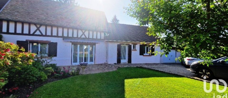 House 4 rooms of 110 m² in Saint-Didier-des-Bois (27370)