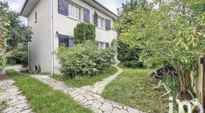 Maison 6 pièces de 126 m² à Talence (33400)