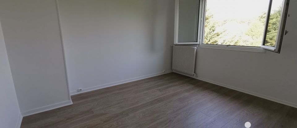 Appartement 4 pièces de 74 m² à Évreux (27000)