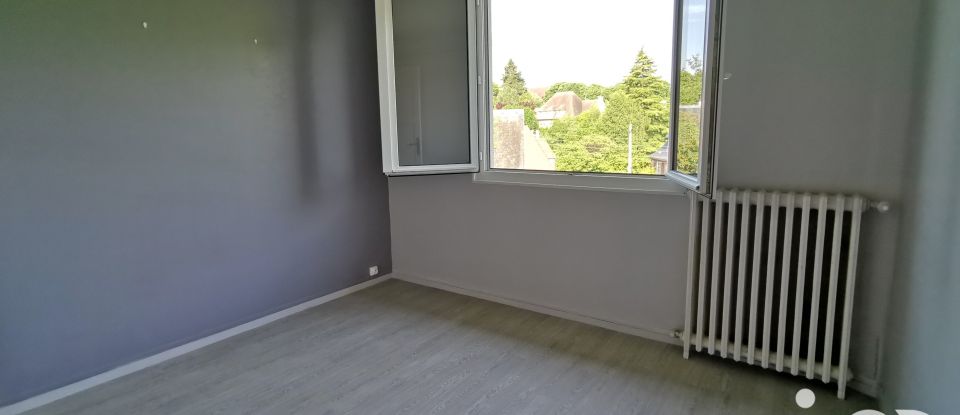 Appartement 4 pièces de 74 m² à Évreux (27000)