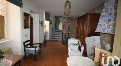 Village house 12 rooms of 330 m² in Montjaux (12490)