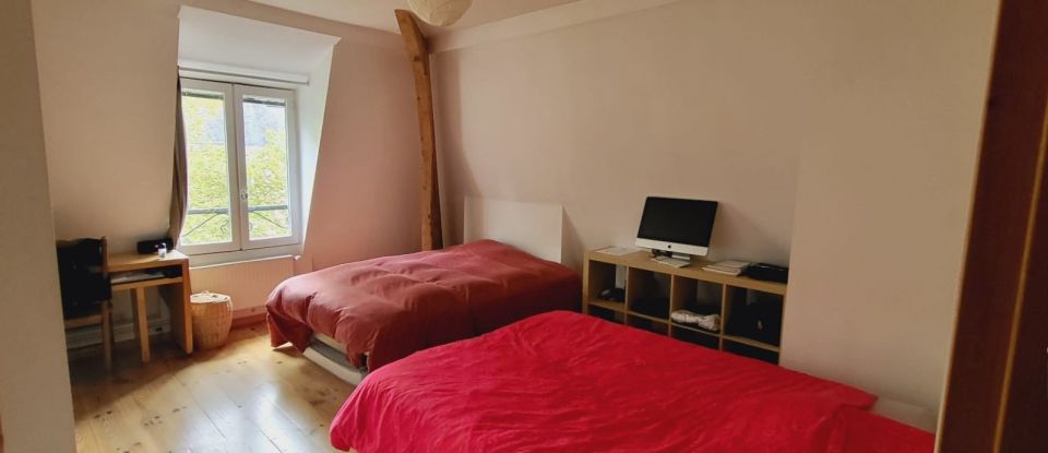 Appartement 4 pièces de 90 m² à Chambéry (73000)