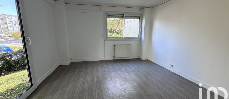 Appartement 5 pièces de 98 m² à Saint-Herblain (44800)