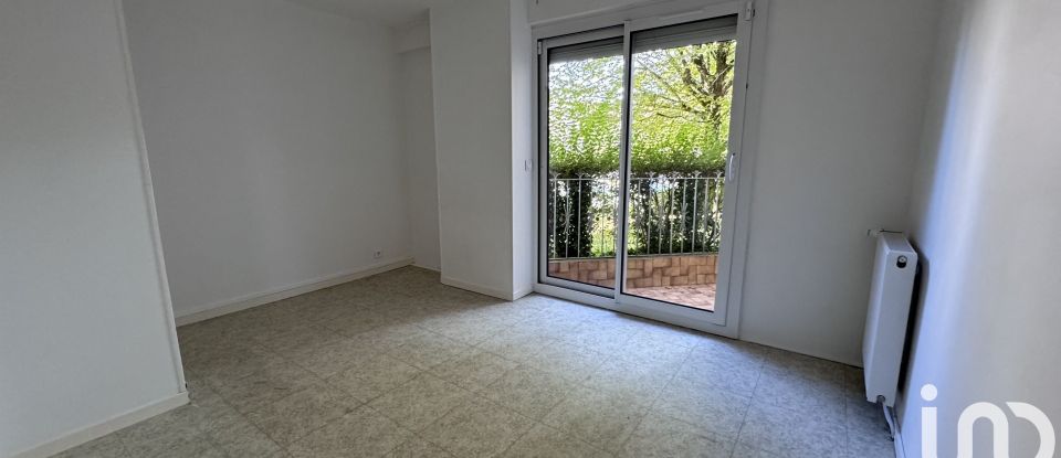 Appartement 5 pièces de 98 m² à Saint-Herblain (44800)