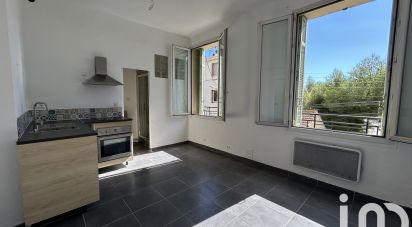 Apartment 2 rooms of 33 m² in Toulon (83000)