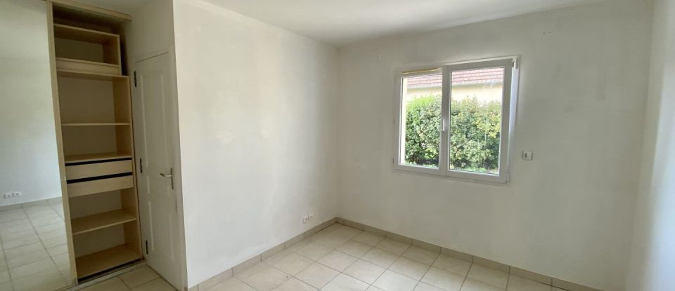 Maison 6 pièces de 109 m² à Bretteville-l'Orgueilleuse (14740)