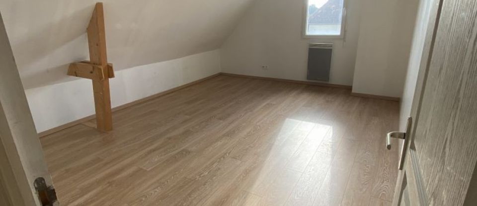 Maison 6 pièces de 109 m² à Bretteville-l'Orgueilleuse (14740)